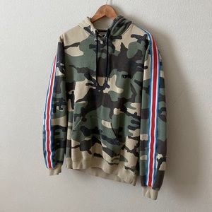 10.Deep Camo Hoodie